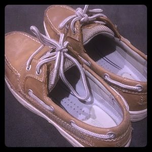 Slip resistant shoes